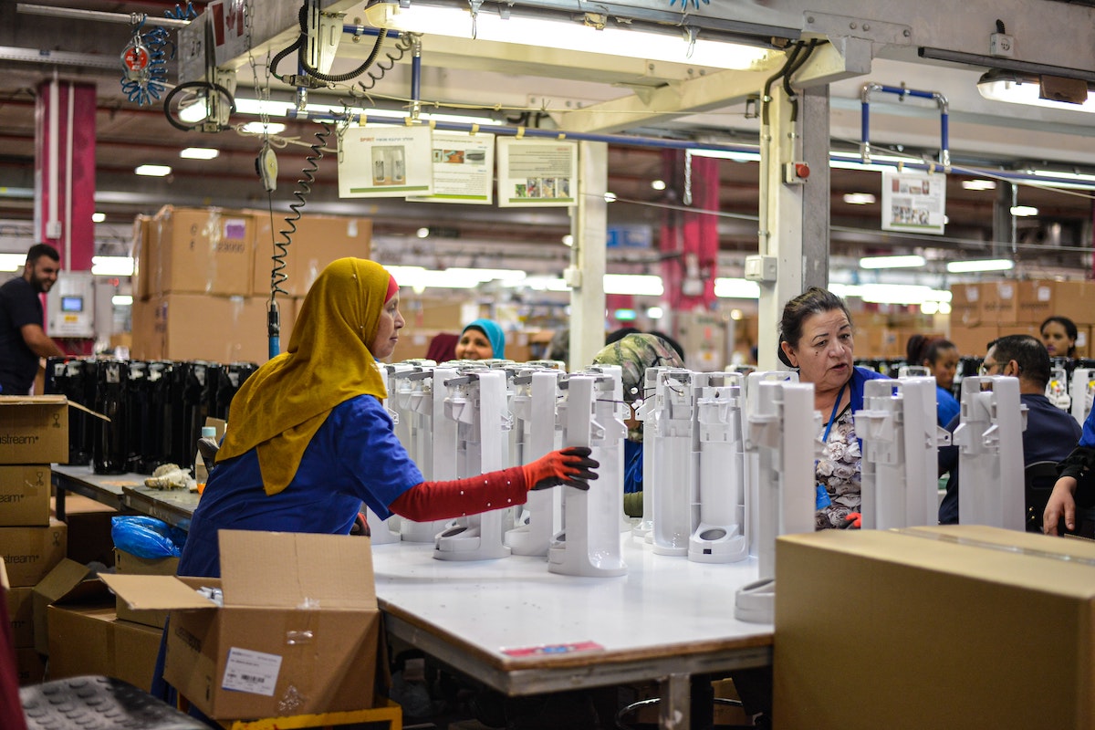 Transformational Transparency in Supply Chains: Leveraging Technology to Drive Radical Change